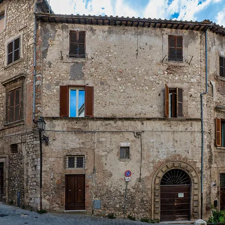 Apartment La Dama Stanca
